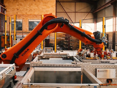 Ejemplo aplicación de robotica 01